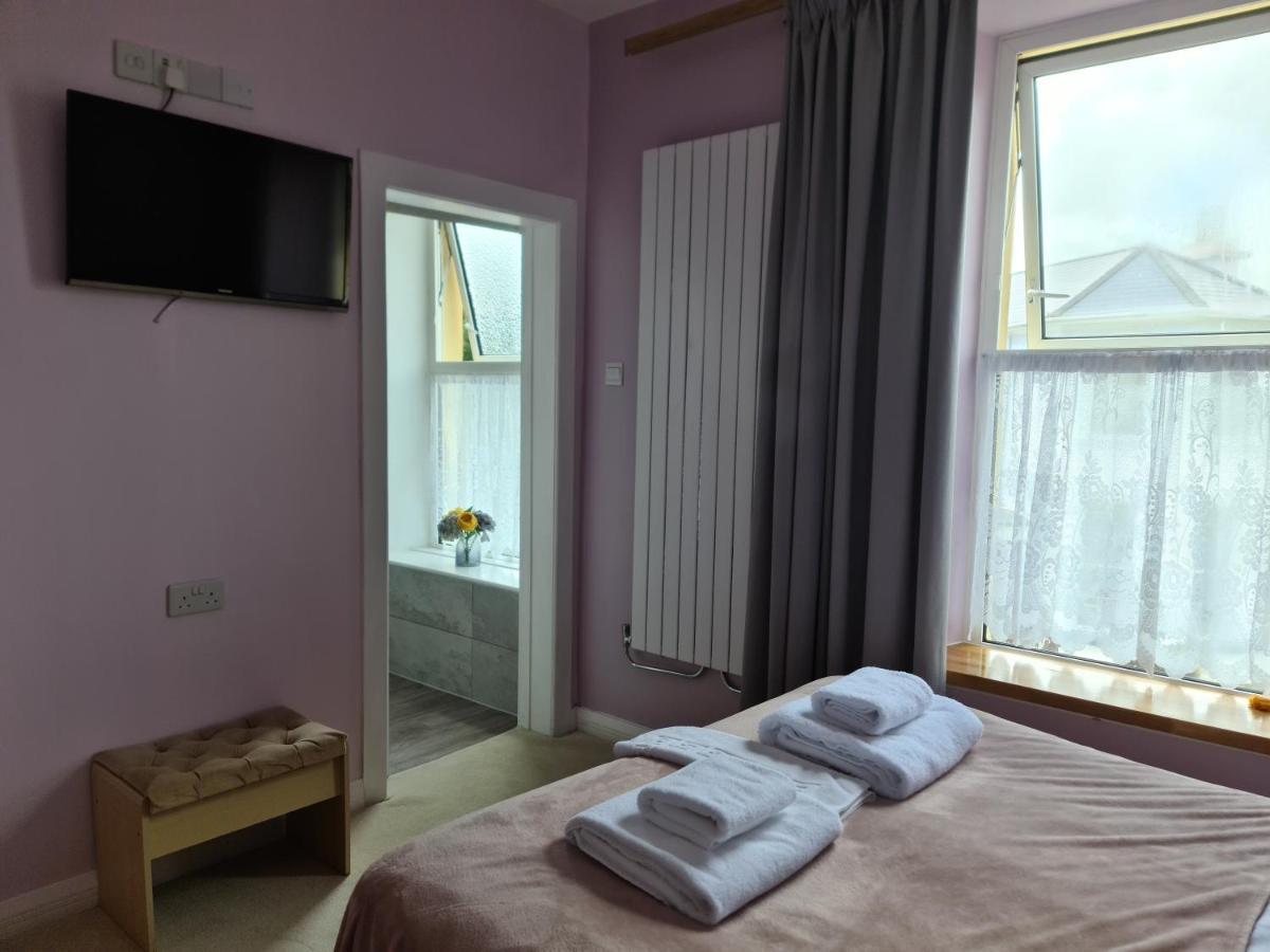 The Torland - Paignton Seafront - Free Parking, All Rooms En-Suite Екстериор снимка