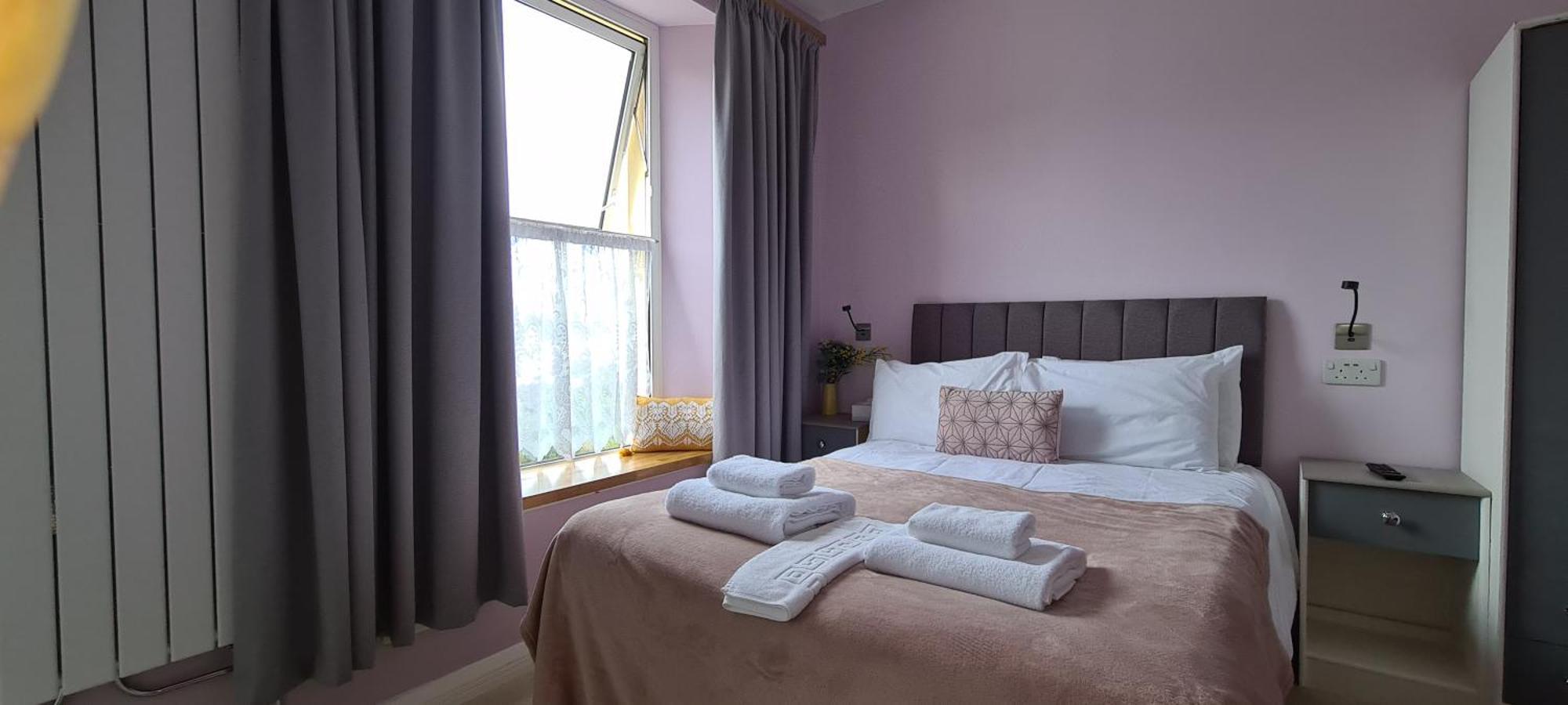 The Torland - Paignton Seafront - Free Parking, All Rooms En-Suite Екстериор снимка