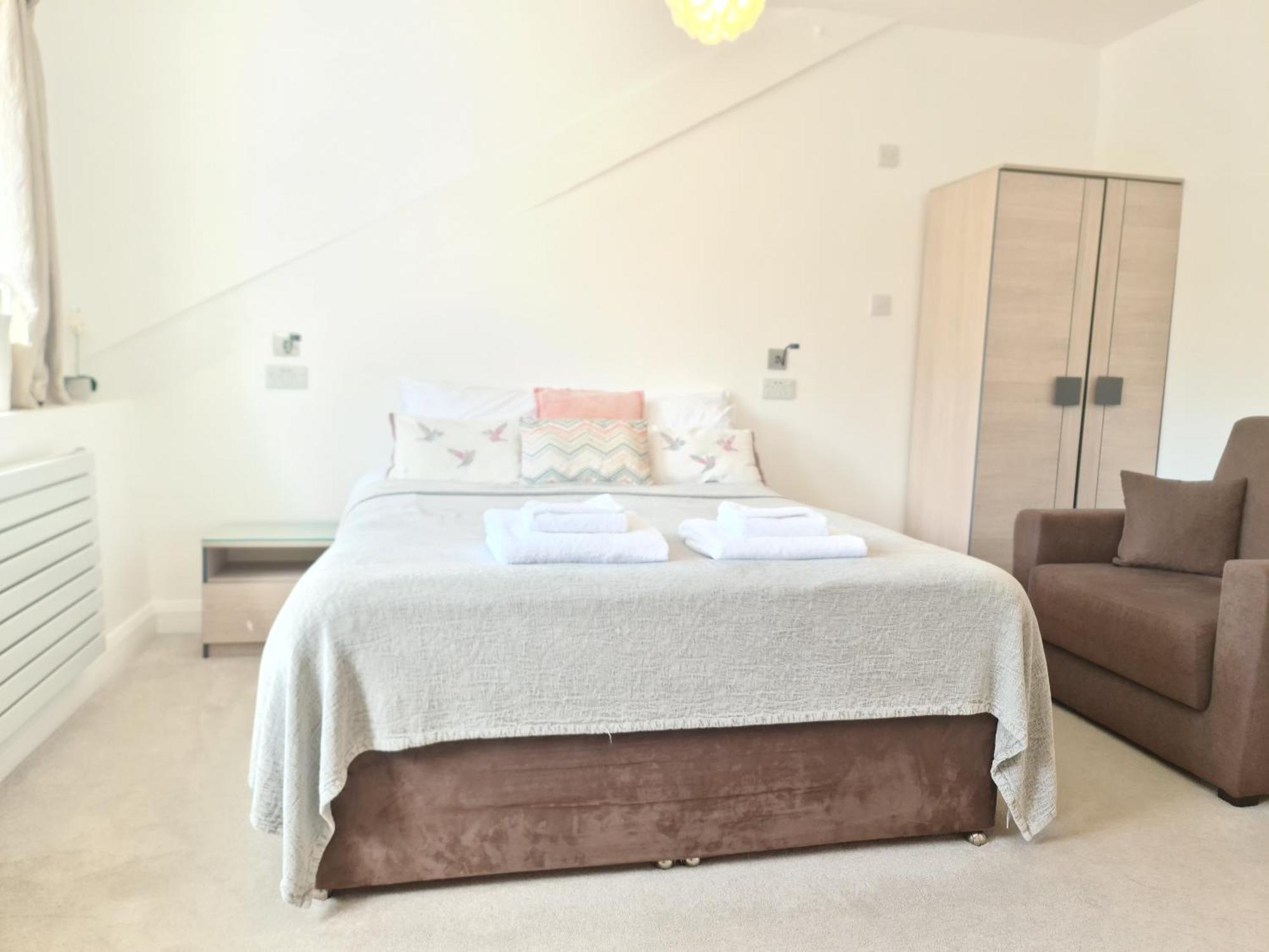 The Torland - Paignton Seafront - Free Parking, All Rooms En-Suite Екстериор снимка