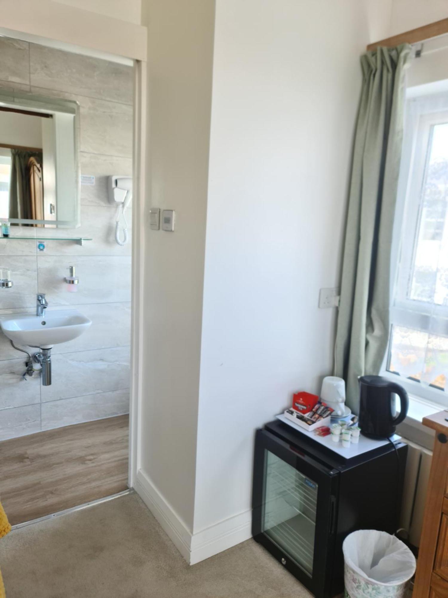 The Torland - Paignton Seafront - Free Parking, All Rooms En-Suite Екстериор снимка