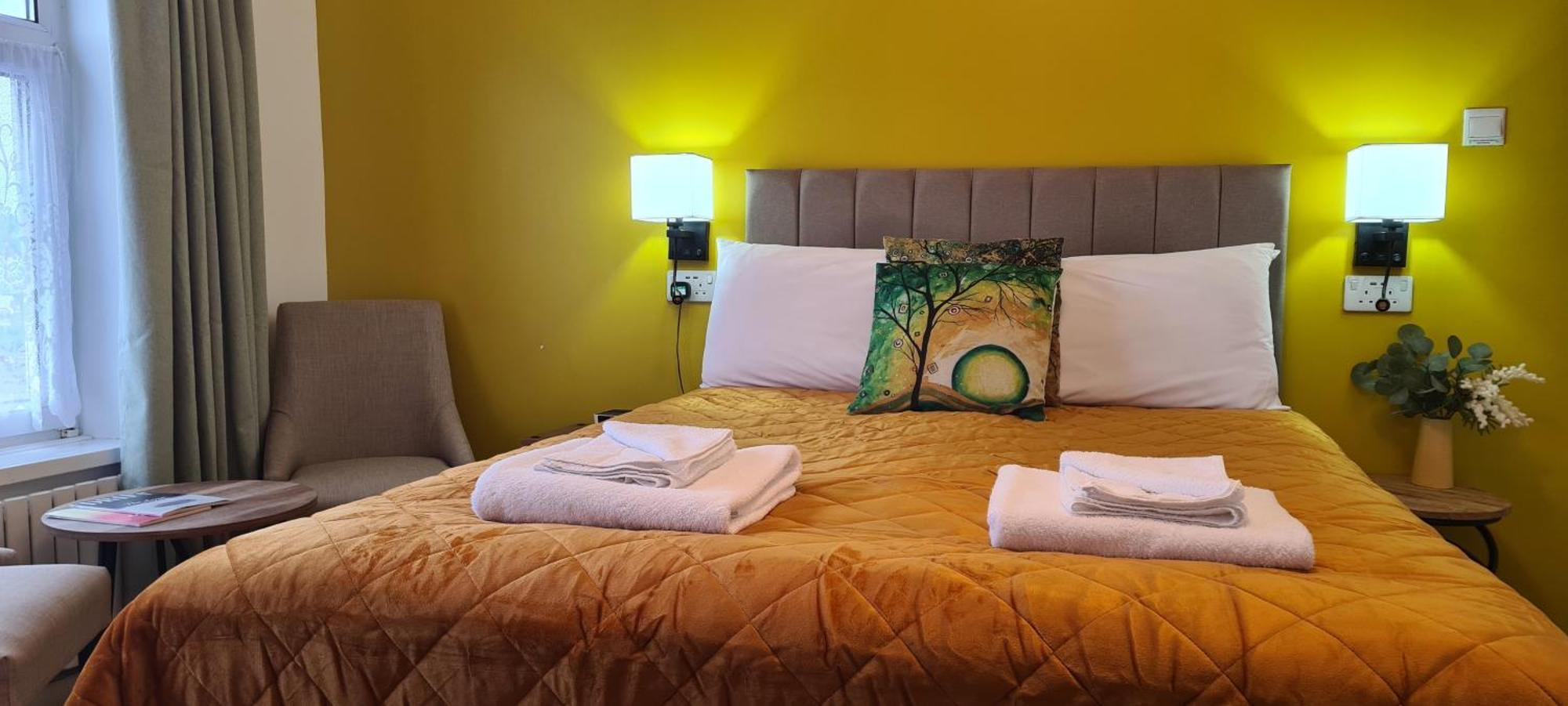 The Torland - Paignton Seafront - Free Parking, All Rooms En-Suite Екстериор снимка