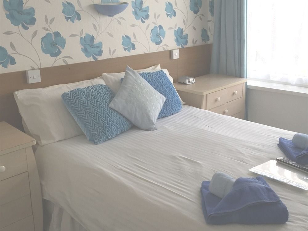 The Torland - Paignton Seafront - Free Parking, All Rooms En-Suite Екстериор снимка